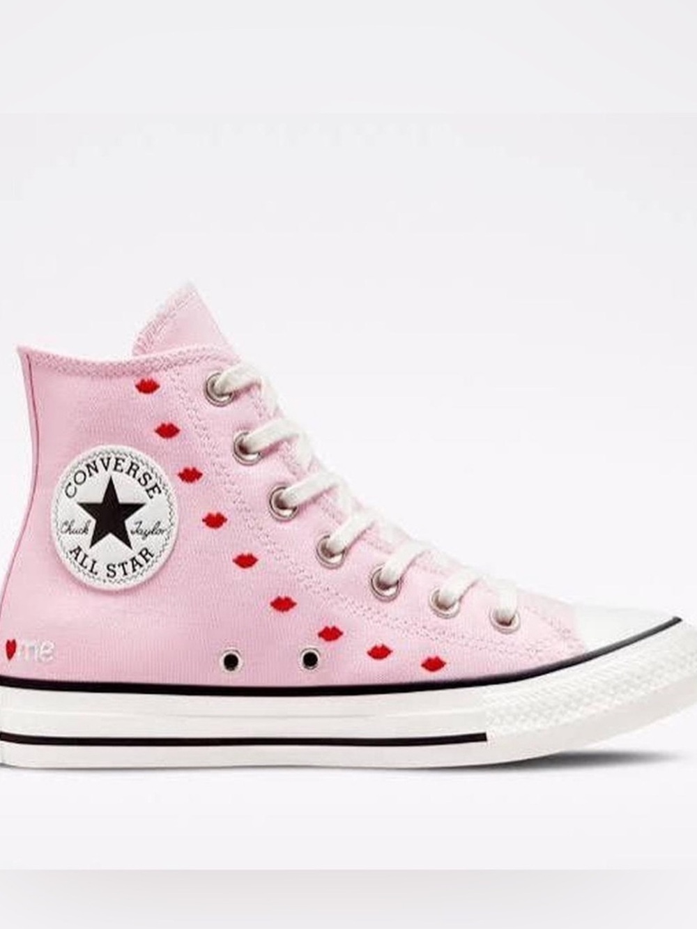 Converse Hi “crafted with love” pink with embroidered hearts 💕